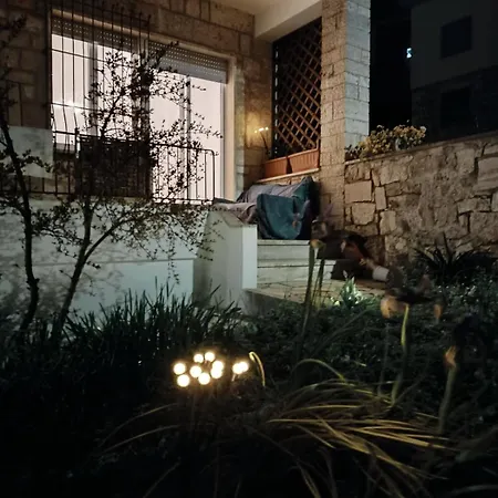 Civico 13 بيت للعطل *